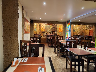 879 Trattoria y Pizzería Artesanal