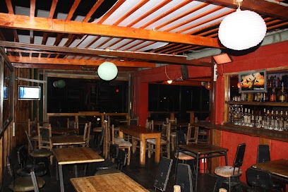 Boliche Resto Pub